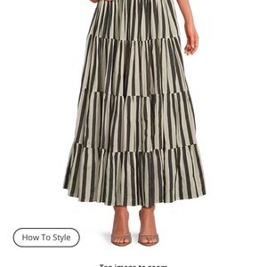 ISO mo maya Chic Striped Maxi Skirt - Black and Cream mo maya sonoran